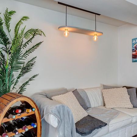 Апартаменти Le Pura Vida, Hyper Centre Terrasse + Parking Аннесі Екстер'єр фото